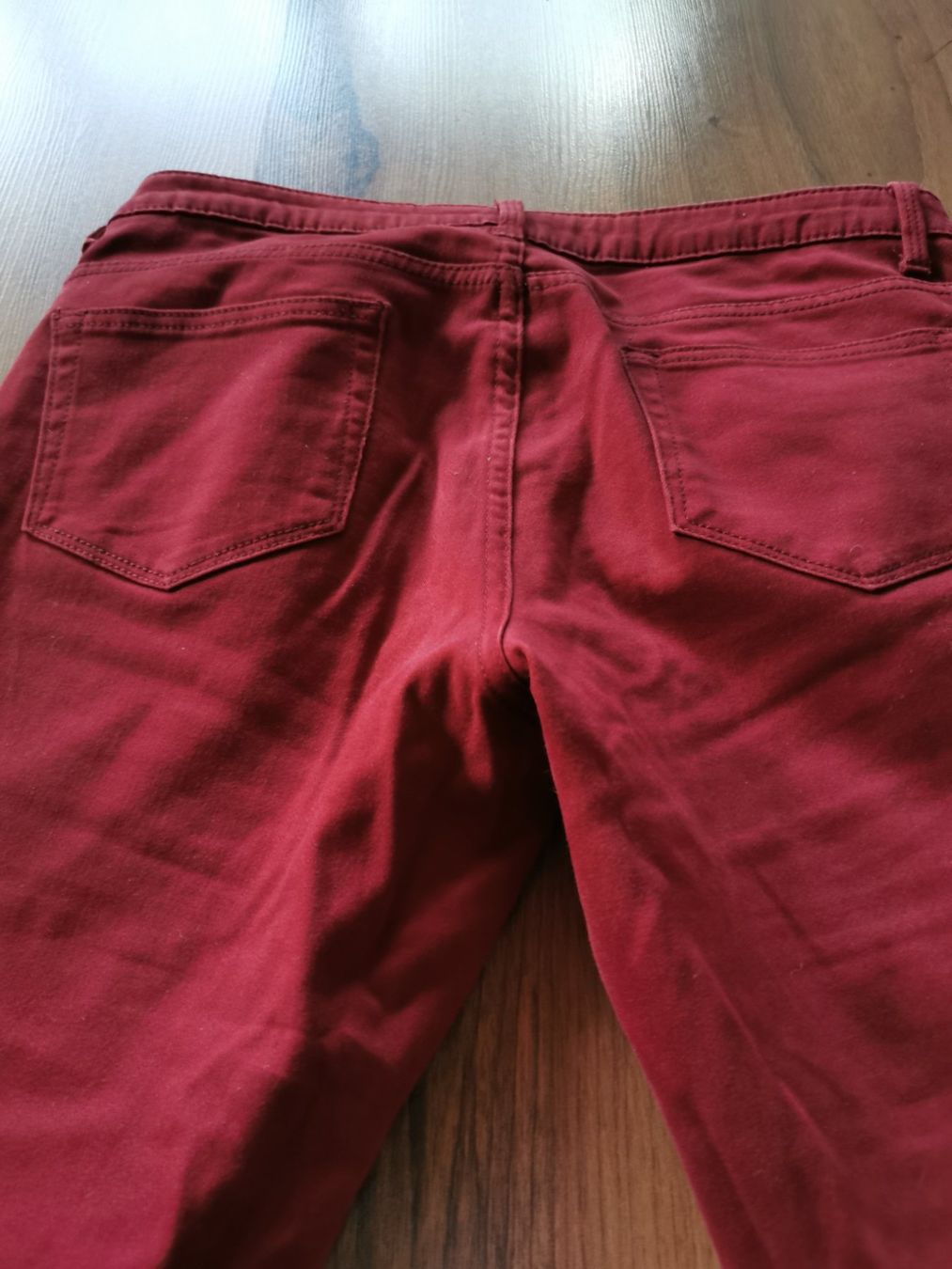 Jeans: Rote Jeans – Usato da Glattfelden venduto da sut_q8d2 2