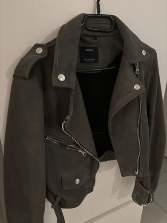 Biker Jacke Bershka olivgrün Wildleder Optik gebraucht