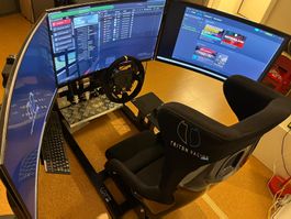 komplettes, hochwertiges Simracing-Setup - alt, funktioniert