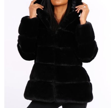 Veste fourrure camel, noire ou grise