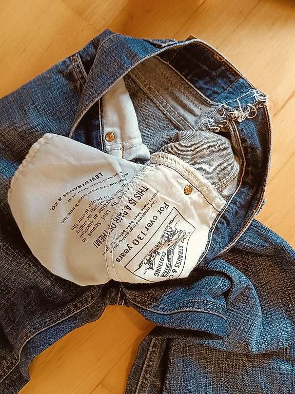 Jeans: Levis Hose schmaler genäht – Gebraucht aus Zürich von dinamarie 1