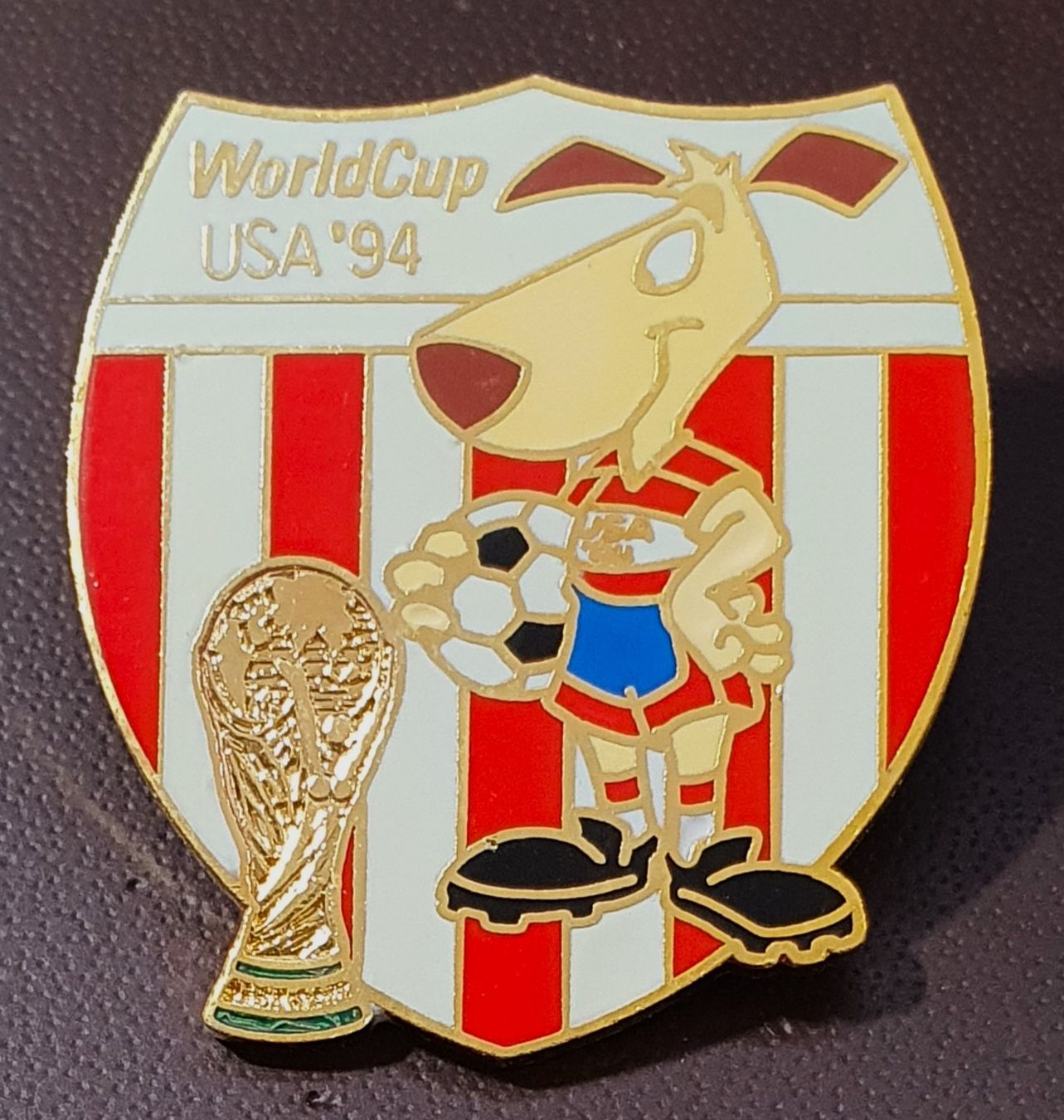 Spille & Fermagli: S161 - Pin World Cup USA 94 – Usato da Reinach BL venduto da Boston-Verkauf
