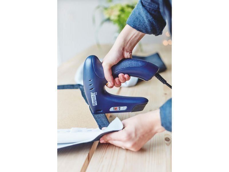 Tous les outils: Rapid E100 Elektrotacker – Neuf avec emballage d'origine à Kägiswil par pebart 2