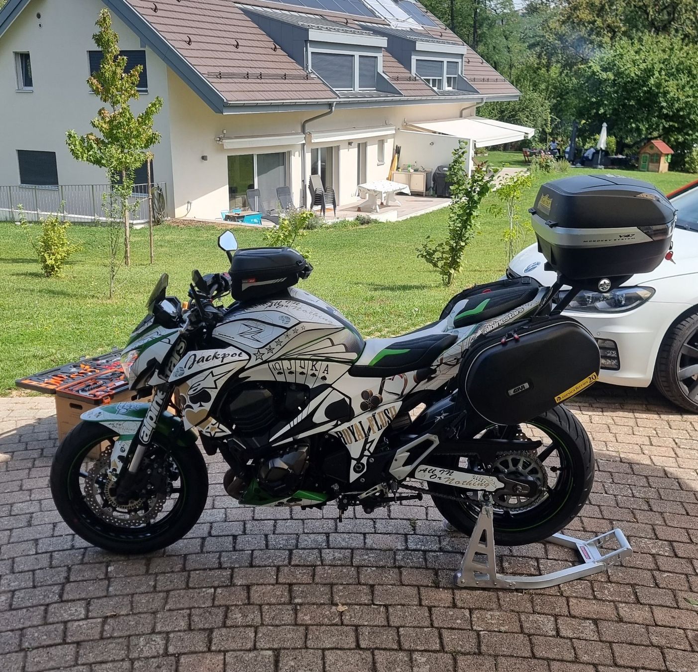 Kawasaki Strada: Kawasaki Z800 - Configuration UNIQUE – Usato da Pully venduto da Arkasia_8 5