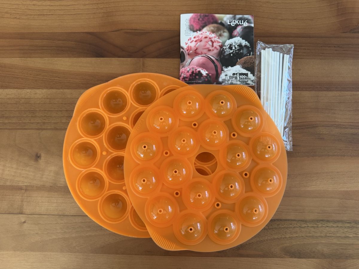 Cucine complete: Lékuké Cakes Pop Backform – Usato da Wetzikon ZH venduto da Kleiderverkauf 1