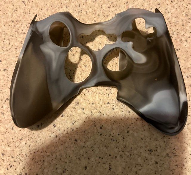Schutzhüllen: COVER FÜR XBOX 360 CONTROLLER – Neu (gemäss Beschreibung) aus Nidau von EXP40