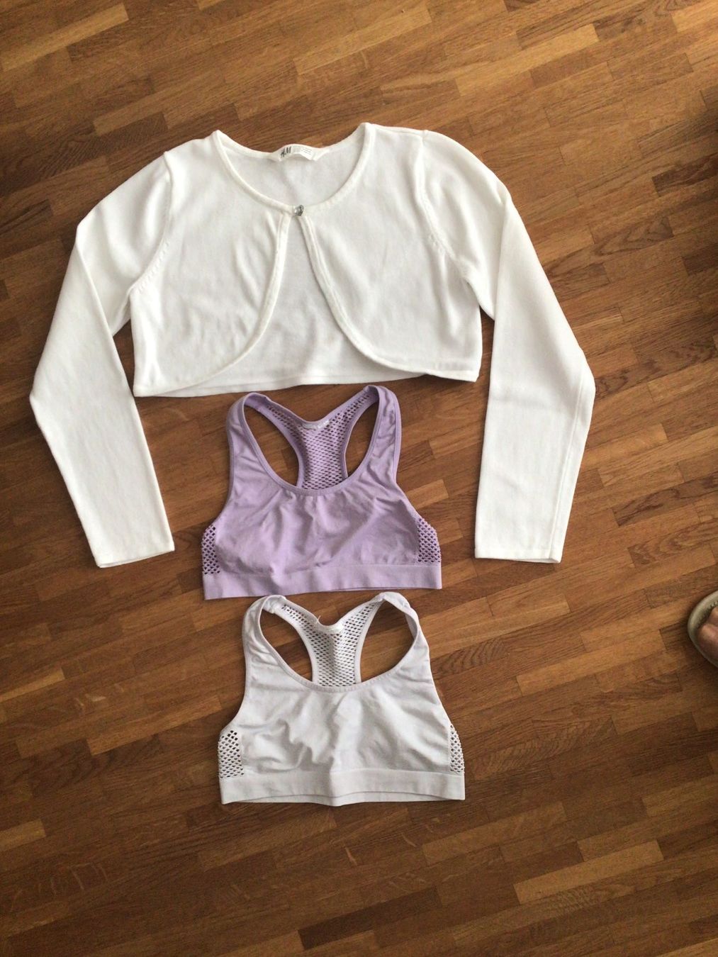 H&M Lotti & Set di vestiti: Kleiderpaket Gr. 146 H&M – Usato da Roggwil BE venduto da Worni52 1