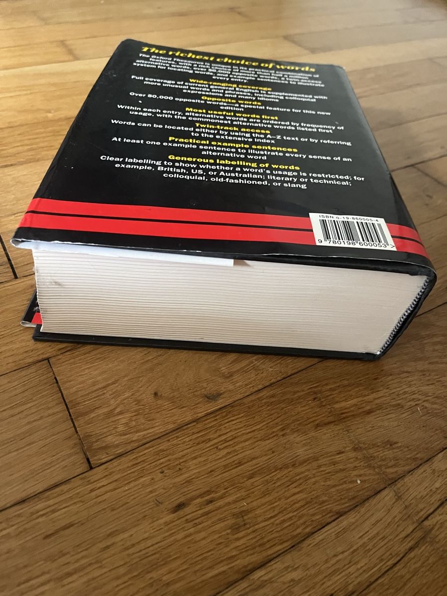 Libri: The Oxford Thesaurus  – Usato da Basel venduto da hal_s2bt 3