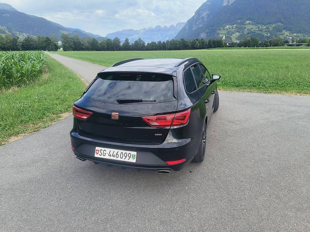 Automobili: Seat Leon Cupra  – Usato da Vilters venduto da Lk99 3