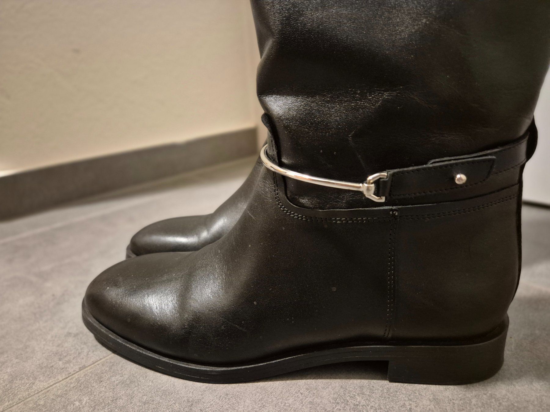 Massimo Dutti Scarpe da donna: Massimo Dutti Stiefel Leder schwarz Gr. 40 – Nuovo (secondo la descrizione) da Bern venduto da dia_yv66 6