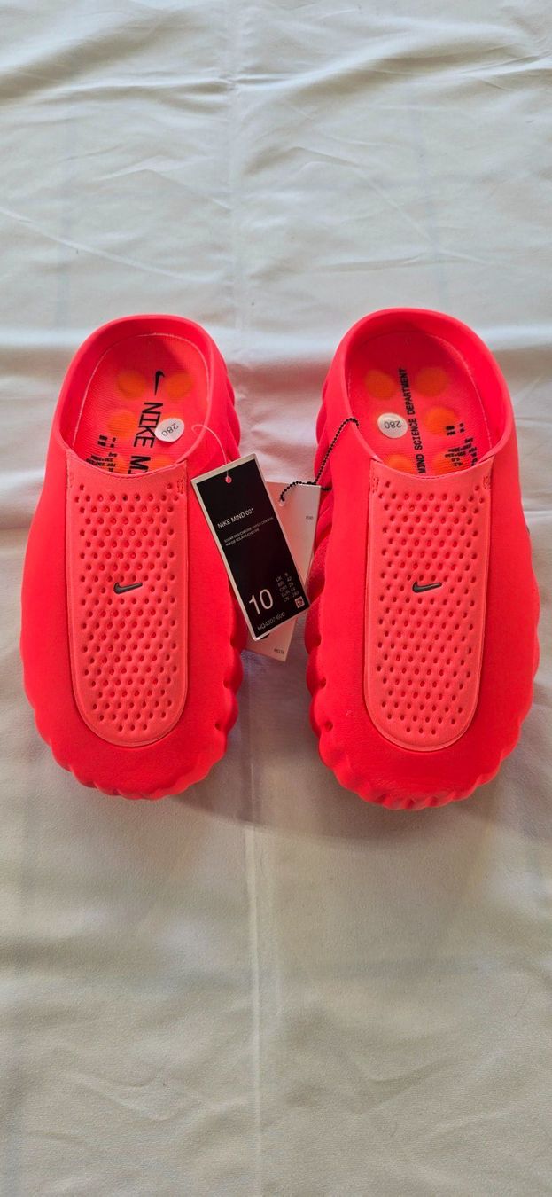Nike Scarpe da uomo: Nike Mind 001 Slide Solar Red Gr. 44 "NEU" – Nuovo e nell'imballaggio originale da Löhningen venduto da Sanmyk 3