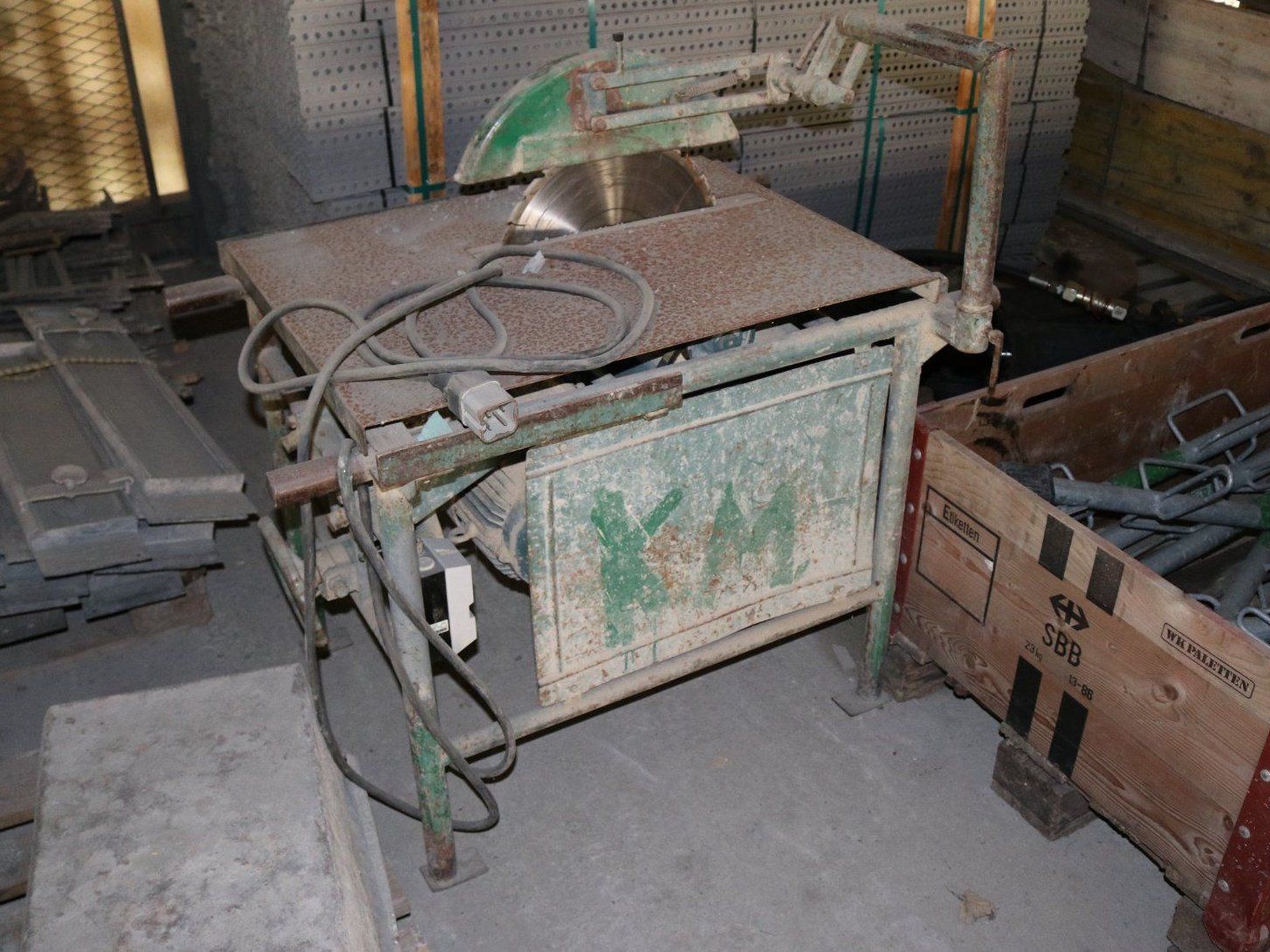 Seghe: Baukreissäge (alt) – Usato da Unteriberg venduto da Konstibau 1