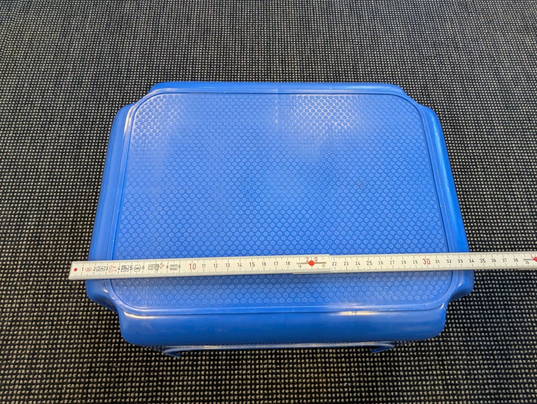 Sgabelli: Stabiler Kindertritt / Hocker blau (Kunststoff) – Usato da Zug venduto da Cry71 2