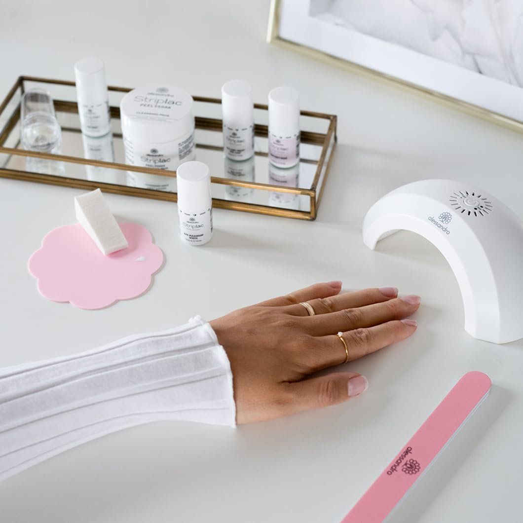 Unghie finte: STRIPLAC Starter Kit NATURAL Nails / Alessandro /Letztes Set – Nuovo e nell'imballaggio originale da Zäziwil venduto da blackpearl 2