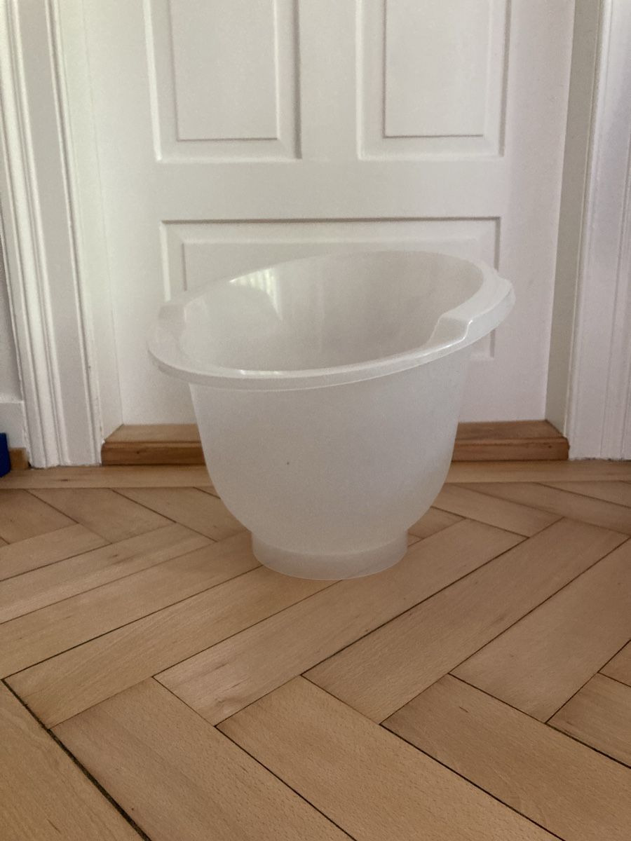 Doomoo Vasche da bagno: Baby-Badeeimer Modell Doomoo Shantala – Usato da St. Gallen venduto da trishold