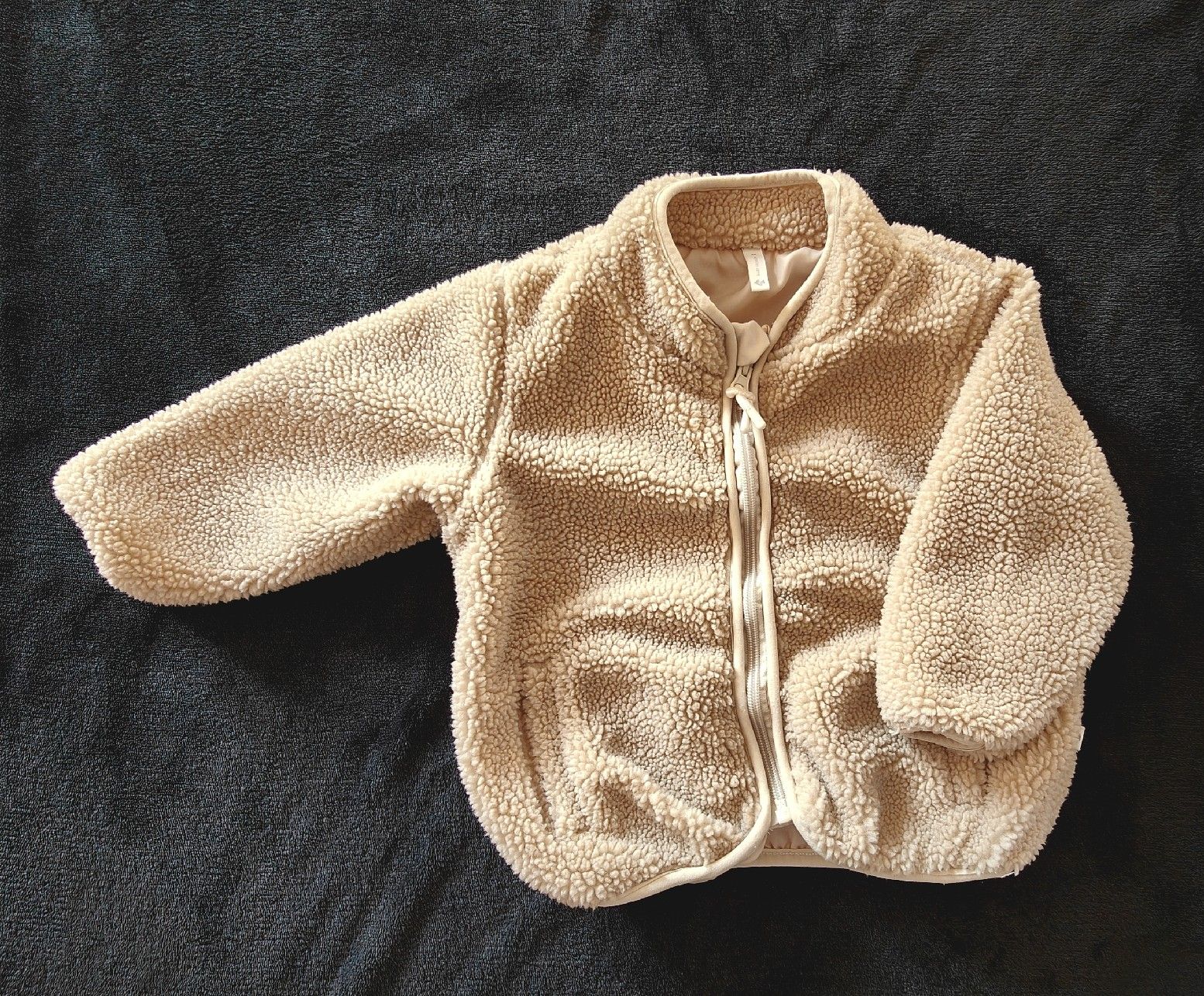 H&M Vestes & Manteaux: 2x Teddyjacken in Grösse 86 – D'occasion à Ulisbach par Re_b3ka 2