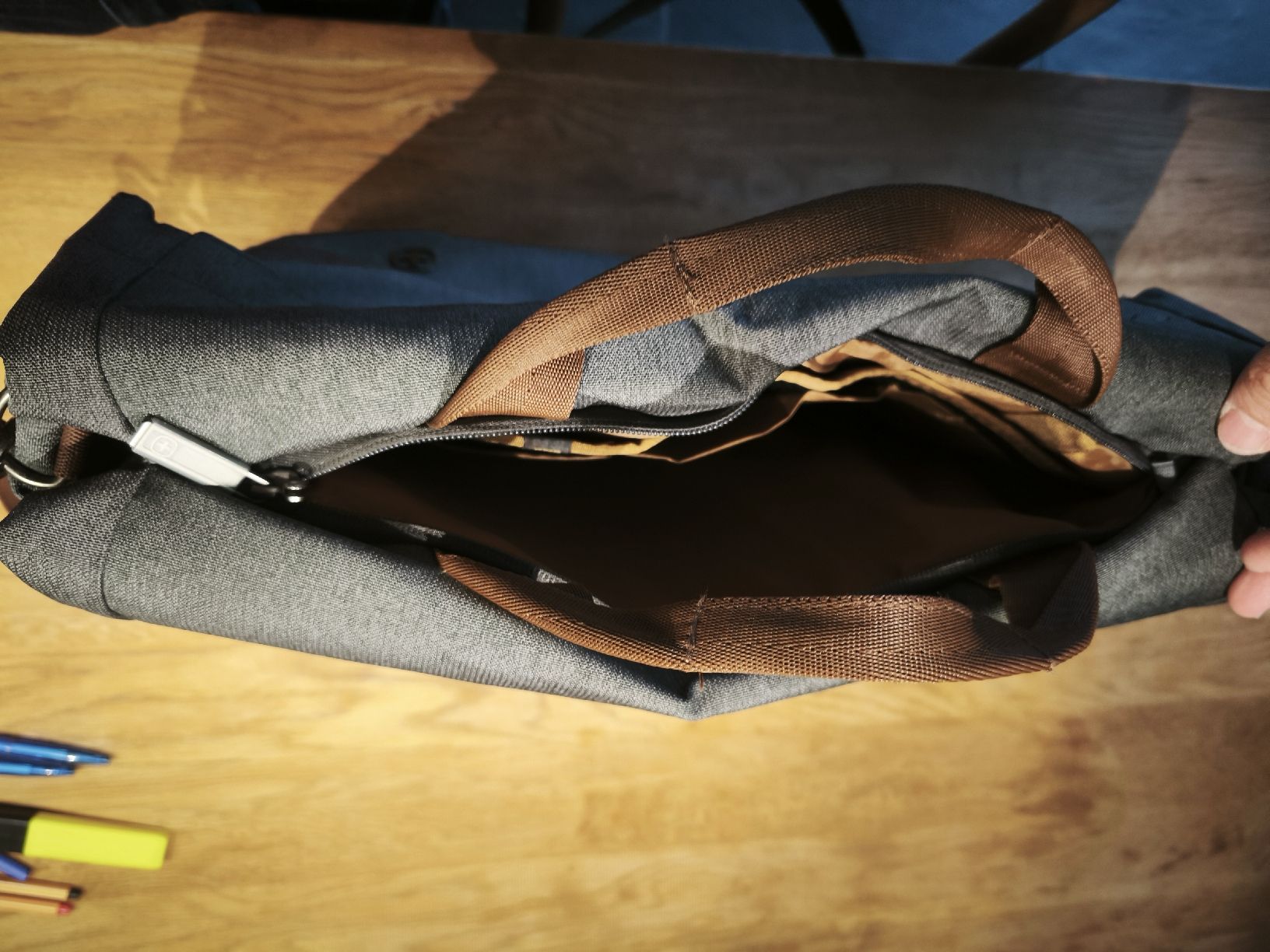 Borse: Wenger Grey Shoulder Bag – Nuovo (secondo la descrizione) da Zürich venduto da Crowsfeet 5
