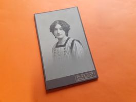 SCHWIIZER JUGEND DAZUMAL - JUNGI ZüRCHERI - ZUERICH