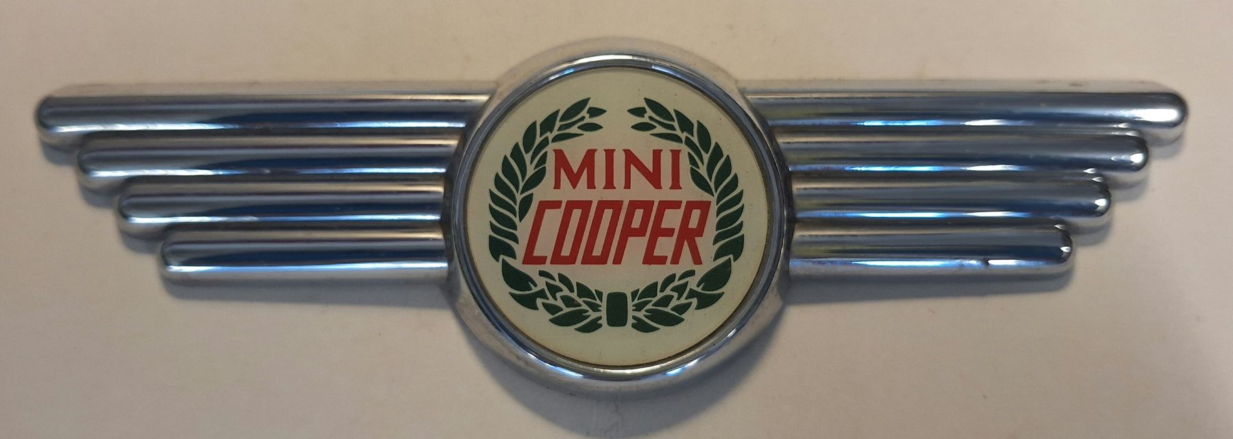 Morris Motors Tutti pezzi di ricambio auto: Motorhauben- oder Kofferaum-Emblem - Morris Mini Cooper – Usato da Meikirch venduto da since78