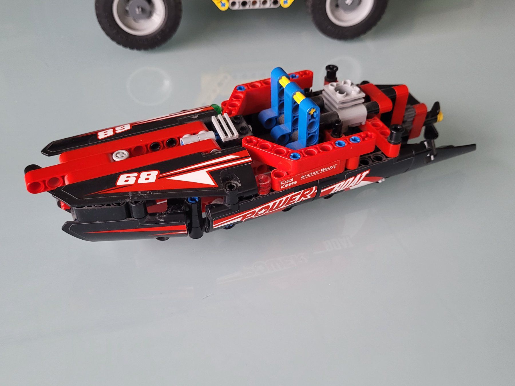 Lego Jouets: Lego Technic Gabelstapler & Schnellboot – D'occasion à Oberburg par sensetal 5