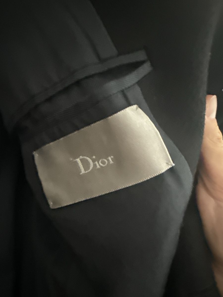 Dior Giacche: Dior Winter jacket, Wool cashmere black perfect condition 50 – Nuovo (secondo la descrizione) da Genève venduto da gir_5vbp 4