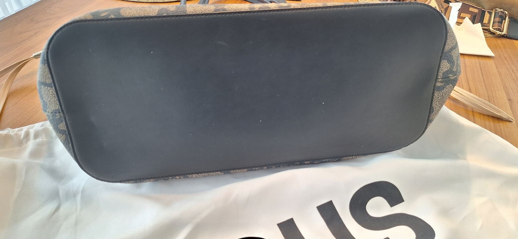 Taschen für Damen: TOUS Tasche braun/schwarz Logo – Neu (gemäss Beschreibung) aus Brugg AG von bacbac5757 5