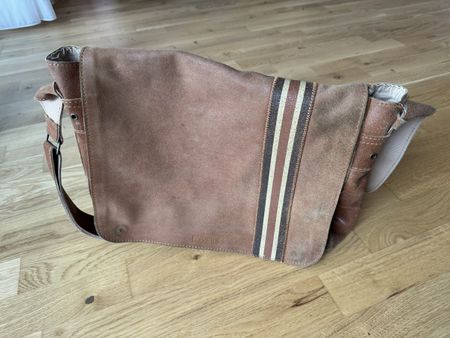 Umhängetasche Fossil Leder braun