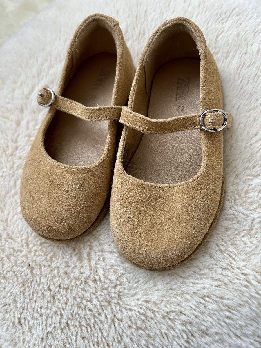 Zara Scarpe per ragazze: Zara leather ballerinas, size 22 – Usato da Köniz venduto da A.S_08911181