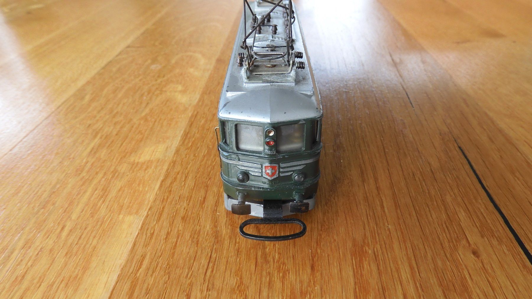 Wesa Modellini di ferrovie: WESA Lokomotive Ae.6-6 – Usato da Inkwil venduto da PeMat 2