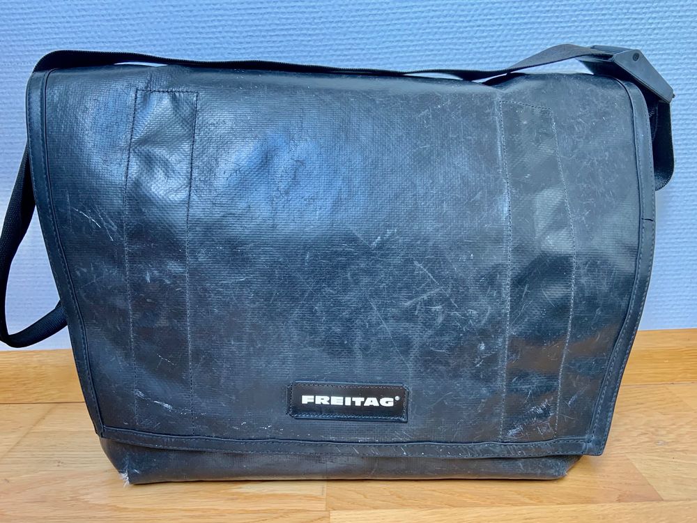 FREITAG F13 Top Cat Schwarz uni Messenger Bag L Tasche black Kaufen