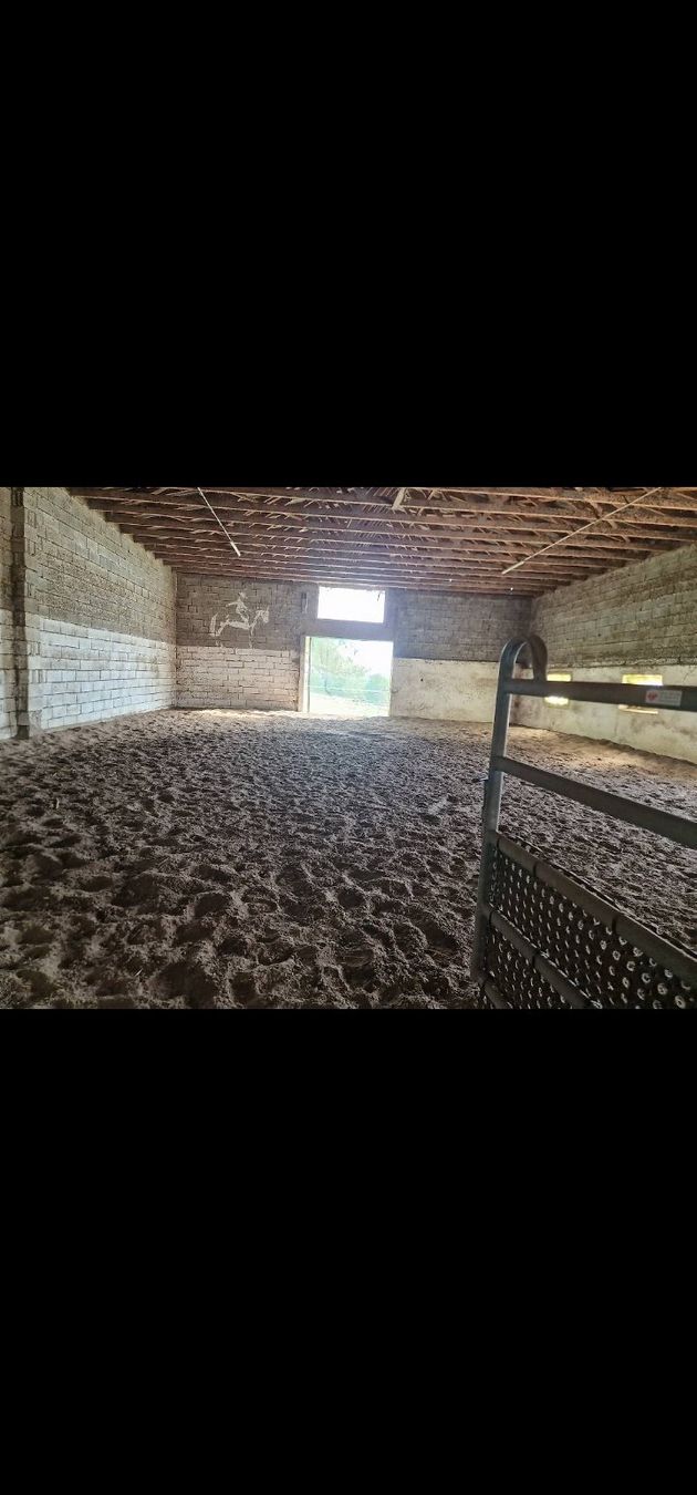 Servizi & Riparazioni: Pension boxe / pré (auto/semi-gestion possible) – Usato da Villaz-St-Pierre venduto da Rubytys 4