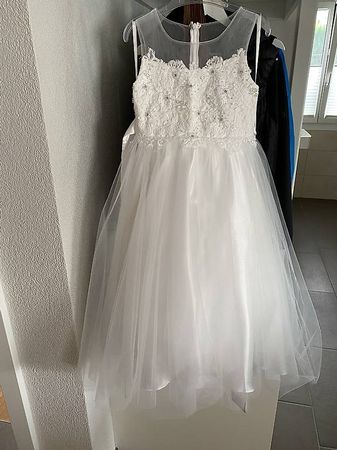 Blumenmädchenkleid Grösse 7/8 Jahre