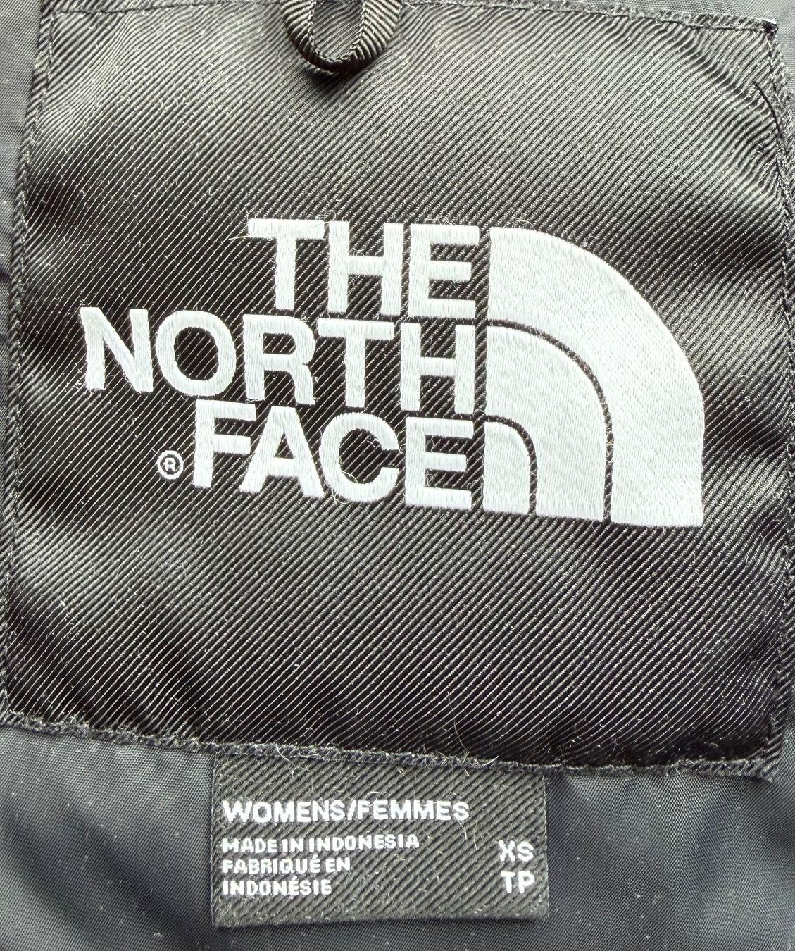 North Face Giacche: The North Face NUPTSE Short Puffer – Usato da Oberwil-Lieli venduto da Borz2 5
