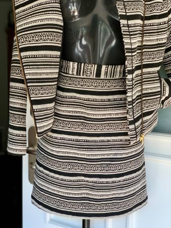 Maddison 2 Teile Kostüm Kombination, Jacke + Rock Gr.38 40