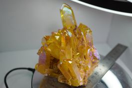 Bergkristall mit Hammerschlag Bedampft   Aqua Gold