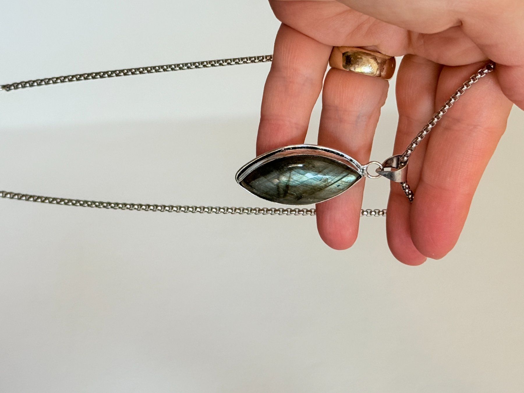 Catenine: Collier Labradorite Marquise Massif Neuf – Nuovo e nell'imballaggio originale da Genève venduto da AWWA 9