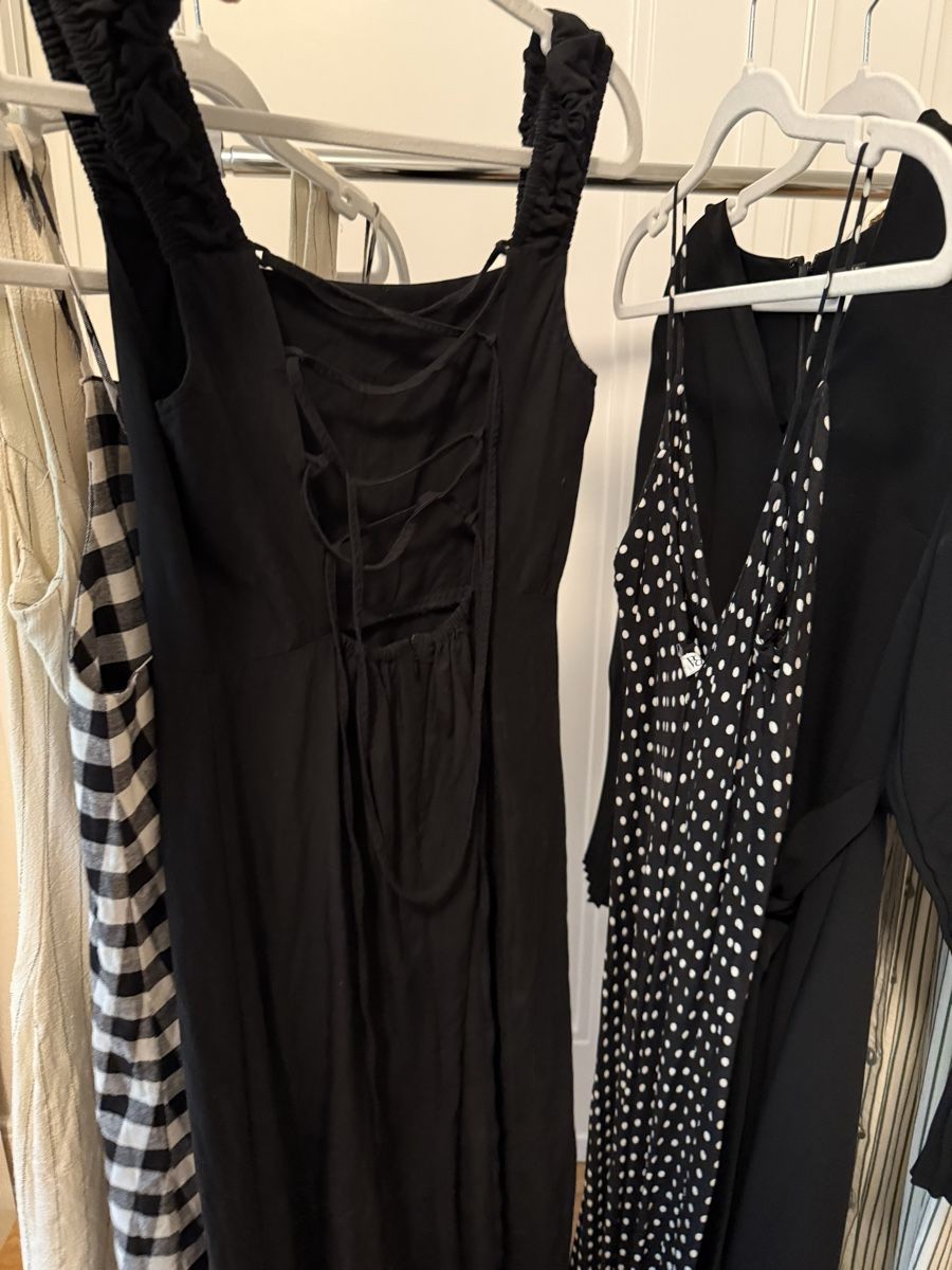 Massimo Dutti Lotti di vestiti: Sommerkleider Paket "Clean Girl" – Usato da Zürich venduto da StudioCardin 2