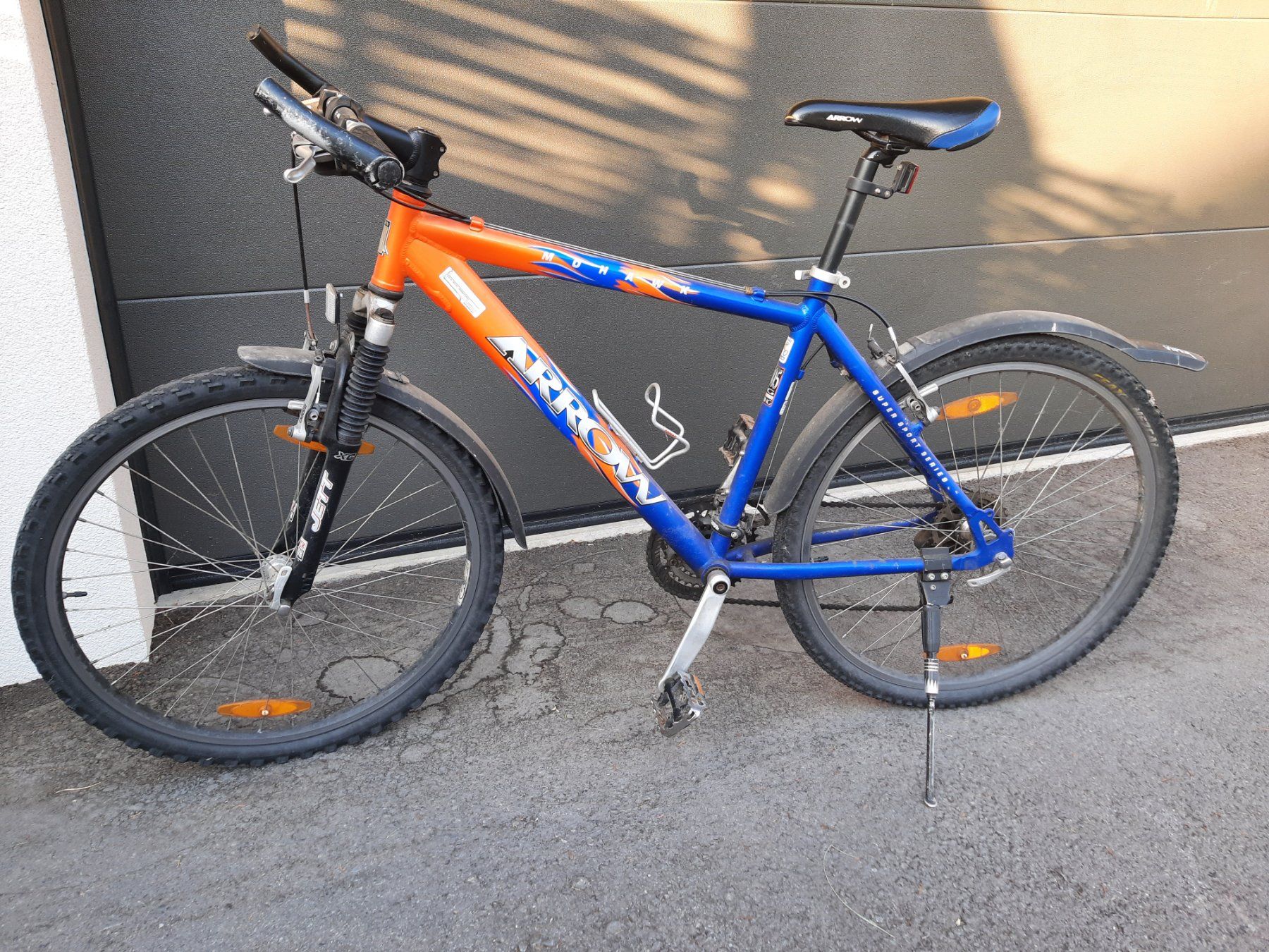 Velos: Arrow Mountainbike gebraucht mit Schutzblechen – Gebraucht aus Innertkirchen von cfrutiger