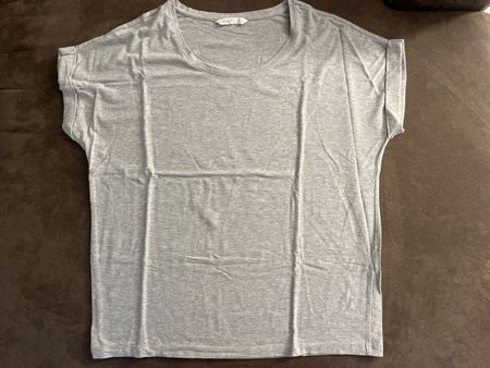 ONLY T-Shirt, Gr. M, Grau, Basic Top