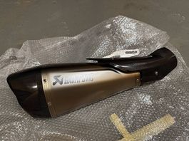 Akrapovic slip-on zu KTM 1290 Super Duke R 3.0