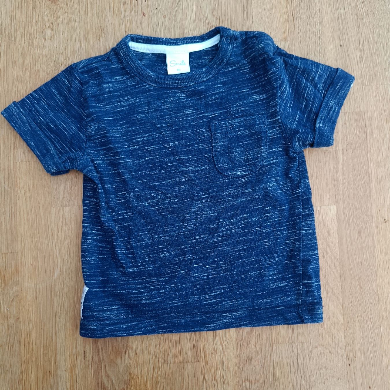 Camicie, T-shirt & Polo: T-Shirt Grösse 80 – Usato da Jaberg venduto da urig17.