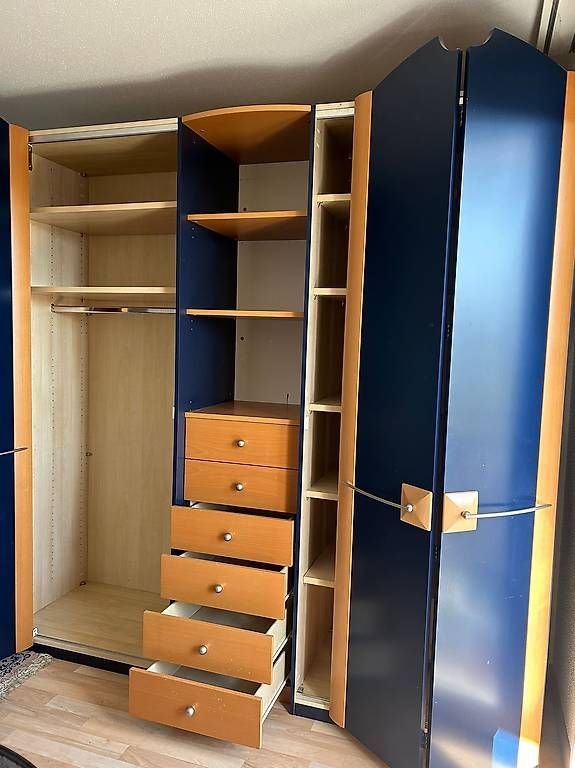 Armadi: Schrank blau – Usato da Bern venduto da Martinfuchs 3