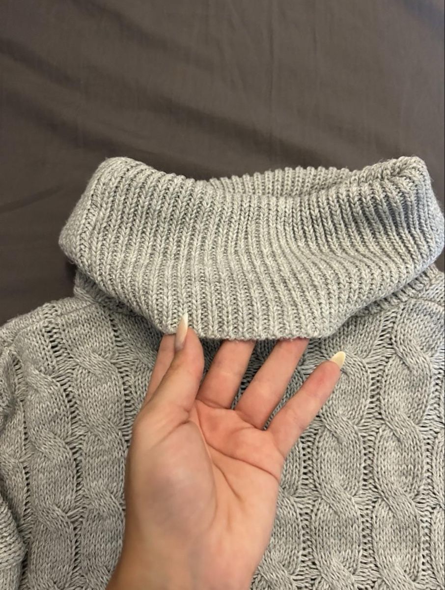 Maglioni & Felpe: Grauer Rollkragenpullover Grösse S – Nuovo (secondo la descrizione) da Uezwil venduto da vanja0101 2