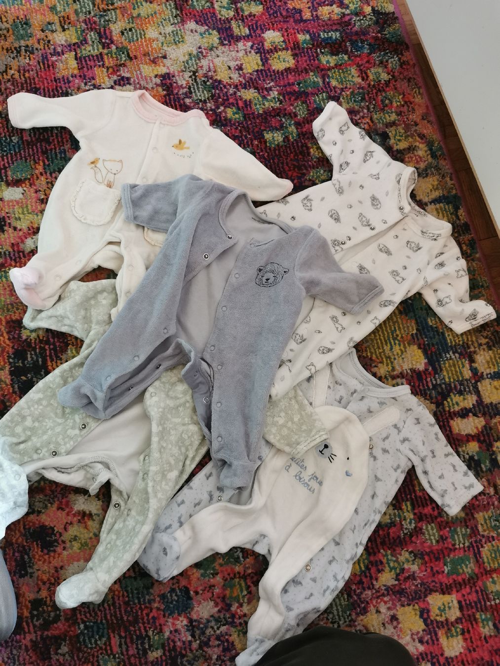 Pigiama & Simili: Lot de 5 pyjamas 0-1 mois – Usato da Genève venduto da Loloana