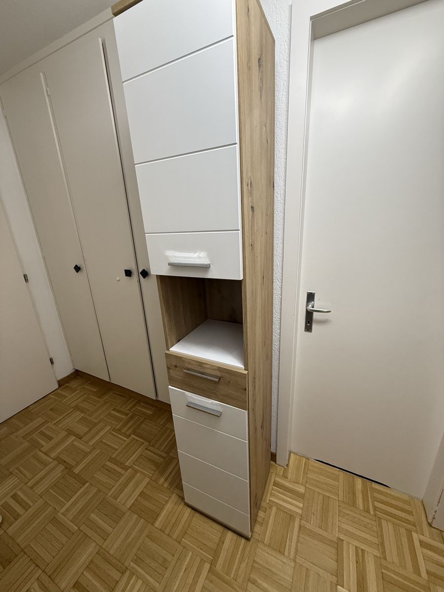 Schränke: Badezimmerschrank – Gebraucht aus Gossau SG von cuk_fyc6 1