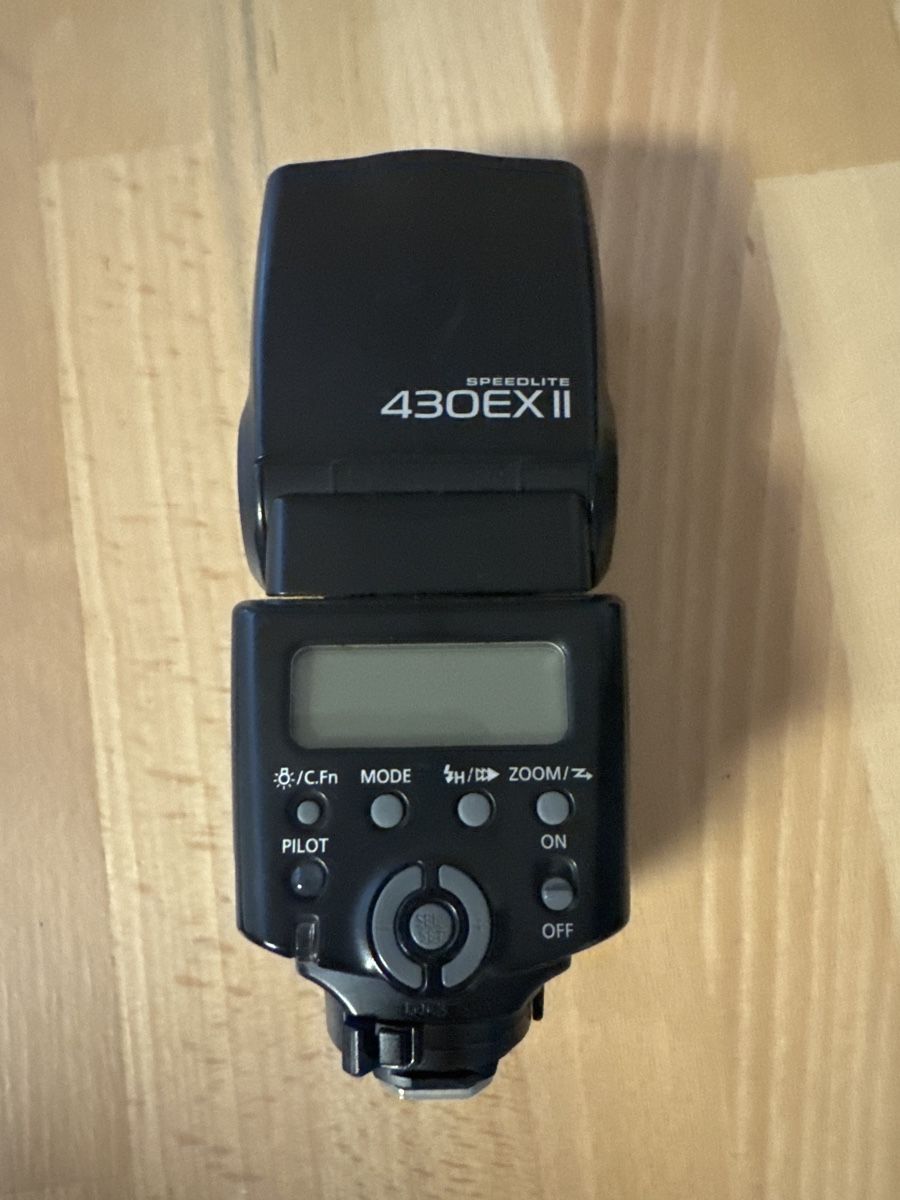Canon Flash: Canon Speedlite 430 EX II – Usato da Emmenbrücke venduto da itsnue