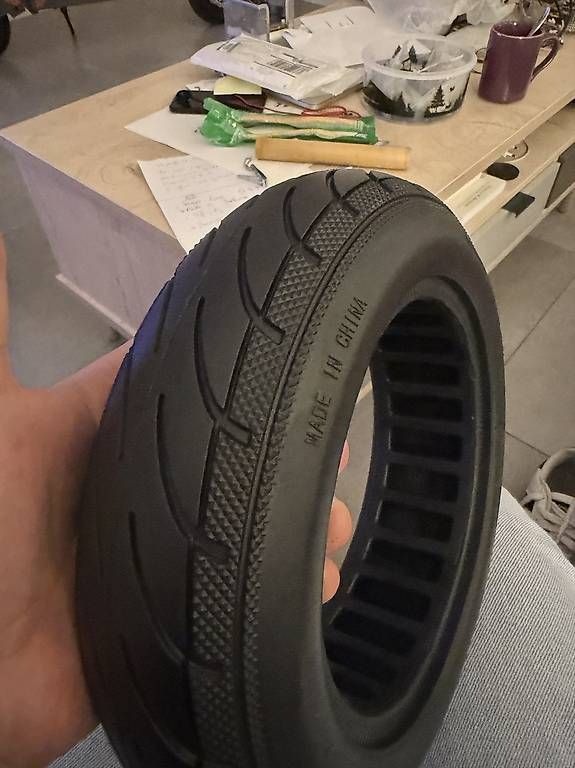 Pneumatici & Ruote complete: Pneus trottinette électrique différentes tailles – Nuovo e nell'imballaggio originale da Forel (Lavaux) venduto da Troots 1