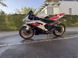 Yamaha R6 RJ15