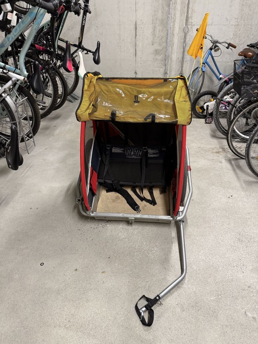 Rimorchi: Remorque pour vélo  – Usato da Biel/Bienne venduto da MK_Cars 3