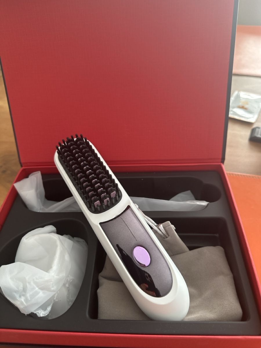 Autres soins des cheveux: Haarglätter – Neuf avec emballage d'origine à S. Antonino par Swissbutler
